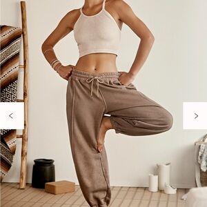 NWT Free People Sprint To The Finish Pants/ Hickory/ Medium